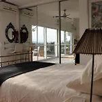 Casa De Ladera